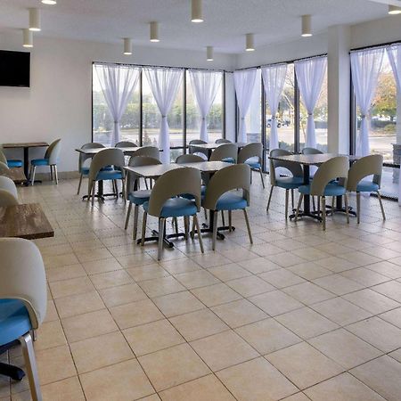 Baymont By Wyndham Camp Lejeune Jacksonville Exterior foto