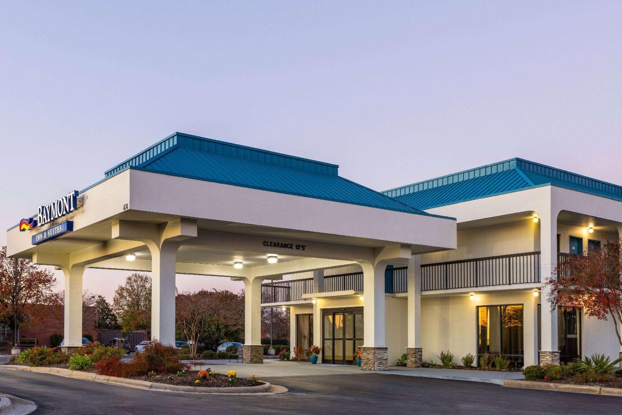 Baymont By Wyndham Camp Lejeune Jacksonville Exterior foto